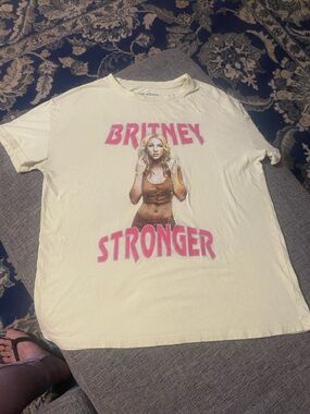 Light Cream Short Sleeve Graphic Tee with Pink Print